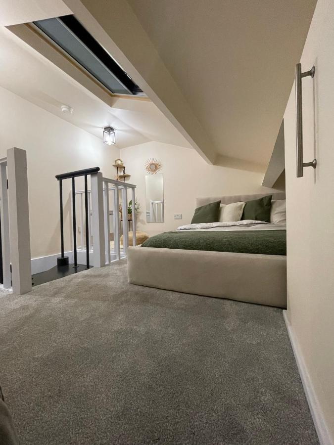 Unique Duplex Apartment Free Parking Free Wi-Fi 6 Minutes From Leeds City Centre Eksteriør billede