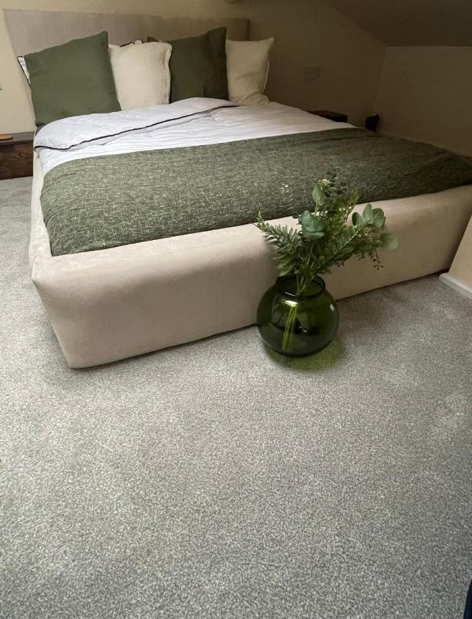 Unique Duplex Apartment Free Parking Free Wi-Fi 6 Minutes From Leeds City Centre Eksteriør billede